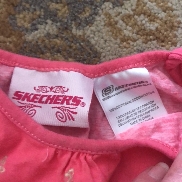 Top - Picture 2 of 4